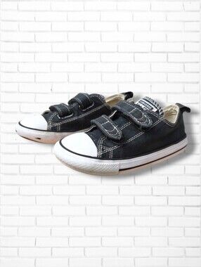 Converse Black Low Top Velcro Unisex Toddler Sneakers Size 10T